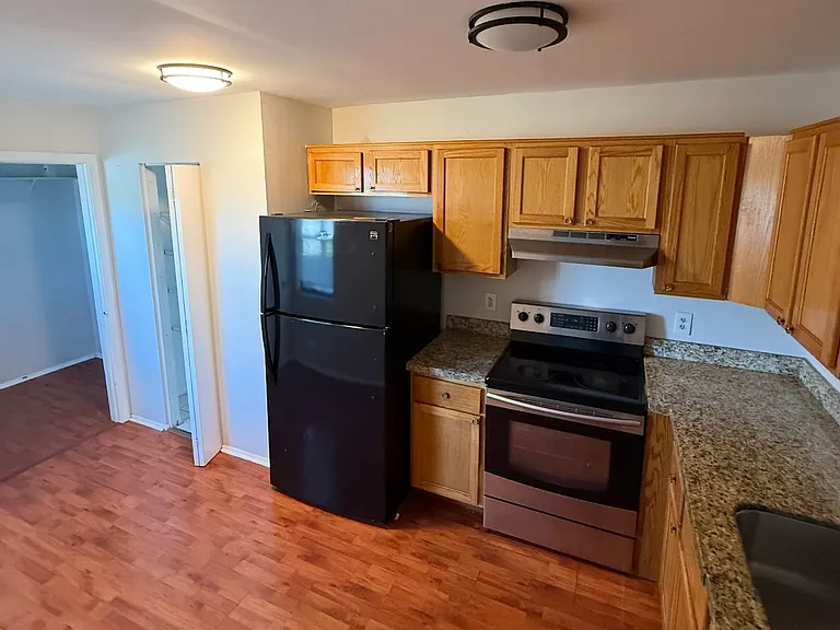 9883 Liberty Ct — Photo 15