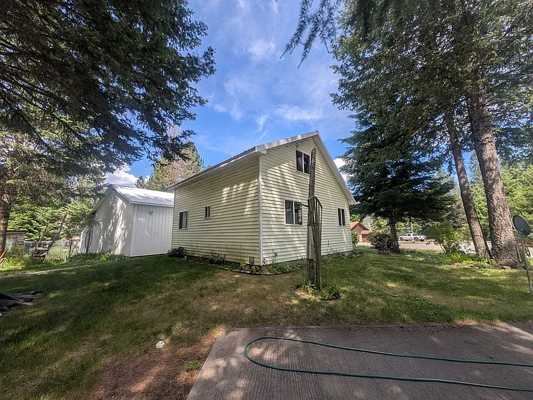 31 Elmes Dr — Photo 4