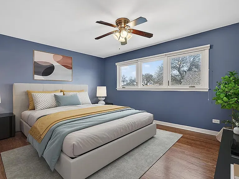 720 Preston Ln — Photo 6