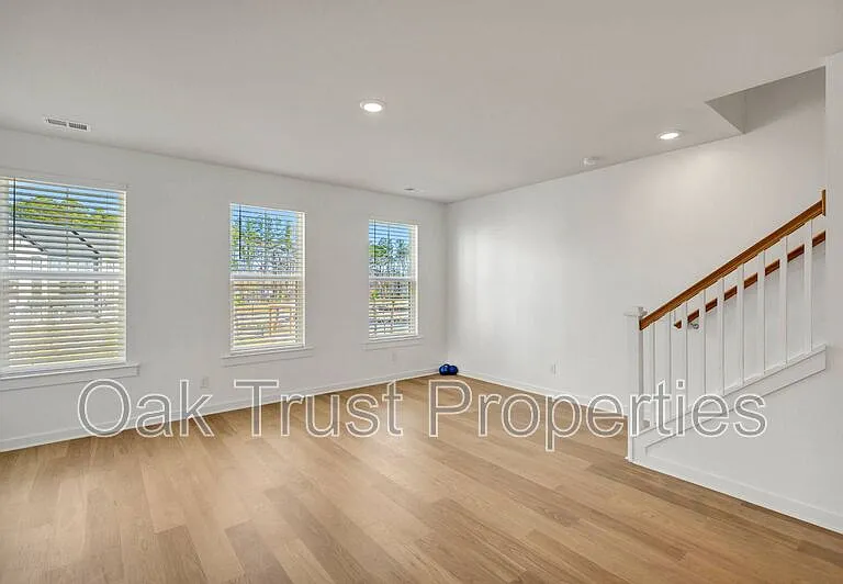 236 Somerset Acres Dr — Photo 13