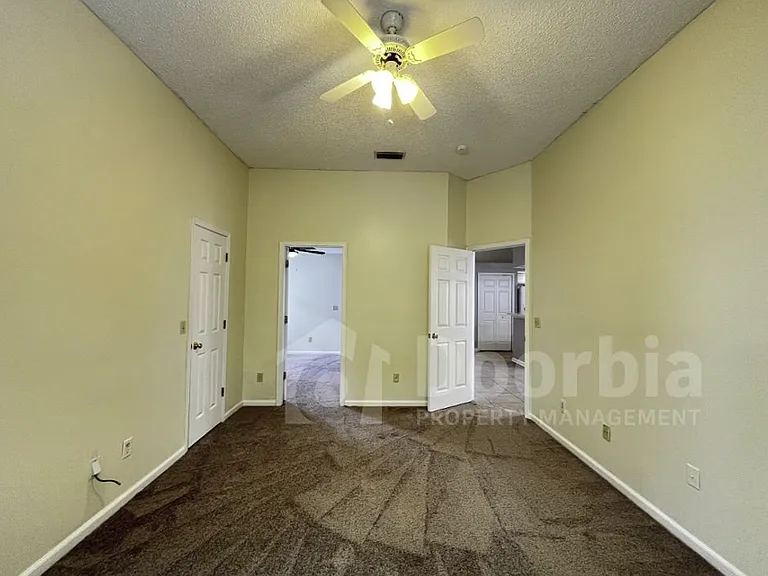 1159 Radis Pl — Photo 10