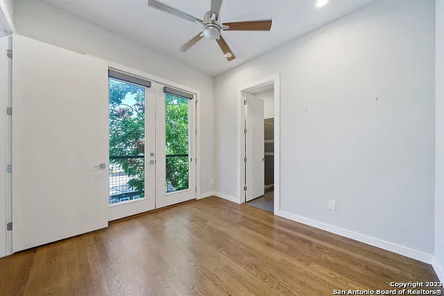 1136 E Euclid Ave — Photo 17