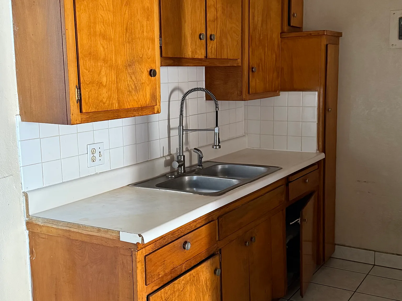 2 bed, $2,500 — Photo 3