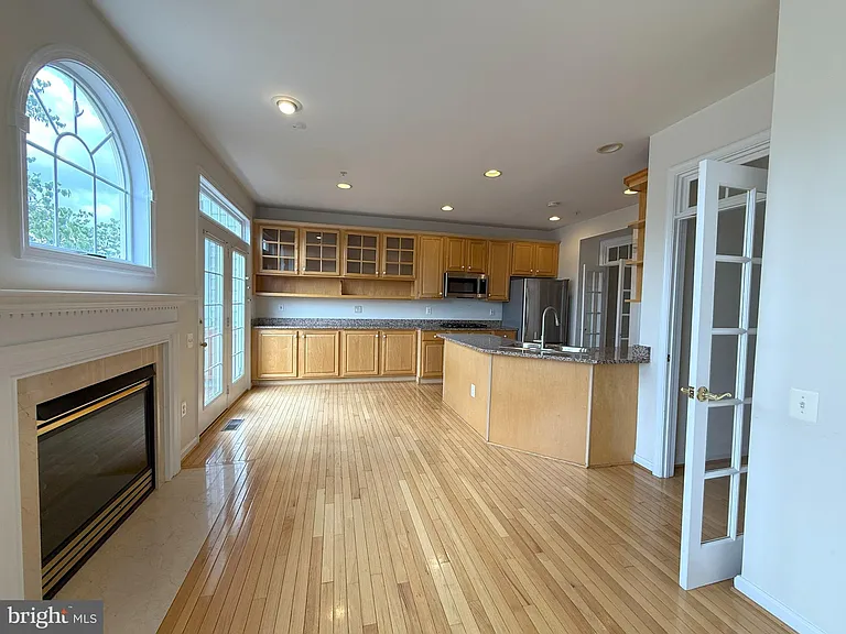 6130 Stonehenge Pl #7 — Photo 4