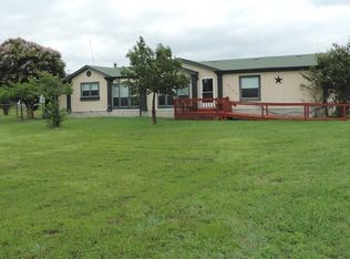 3520 Mountain View Dr, Venus, TX 76084