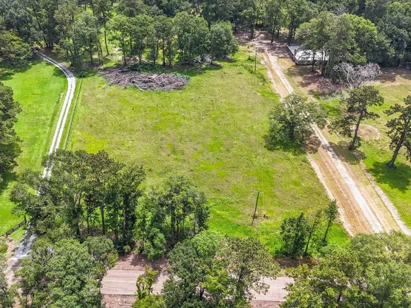 Riley Rd, Pride, LA 70770