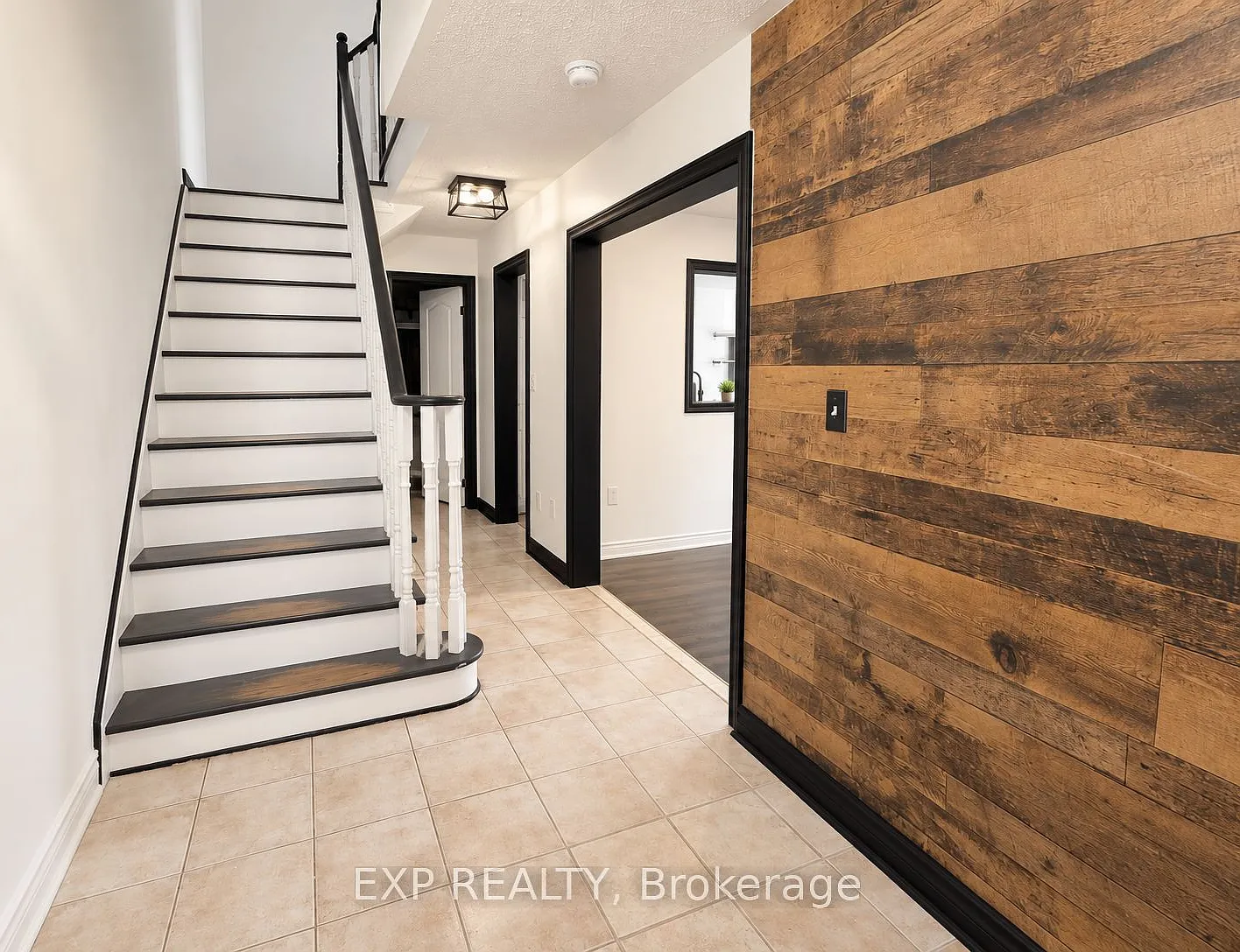 3 bed, $2,900 — Photo 2