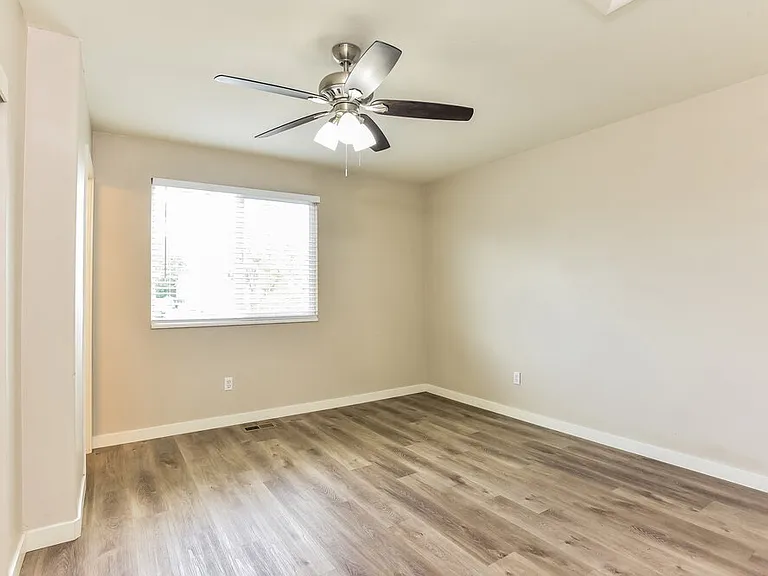 5272 W Ticklegrass Rd — Photo 11
