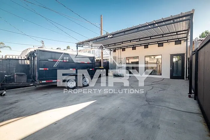 5655 E Beverly Blvd — Photo 31