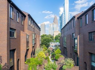 2201 Arch St #136, Philadelphia, PA 19103