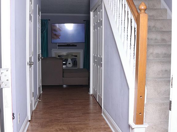 3rd image of 4004 Beaufain St
