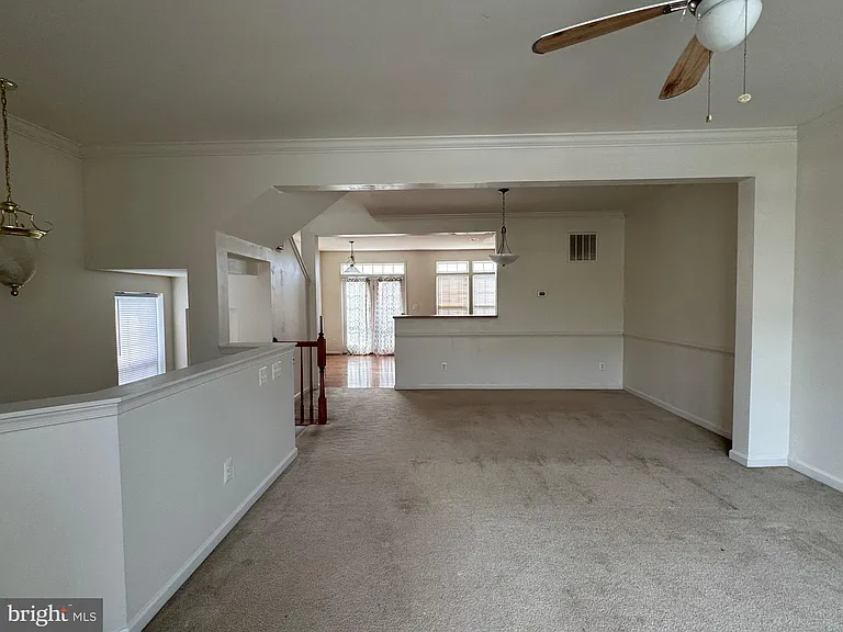 16410 Steerage Cir — Photo 7