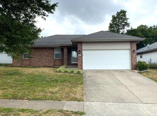 205 S Harper Ave, Springfield, MO 65802
