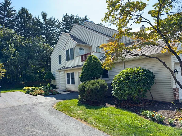 140 Lindfield Cir — Photo 19