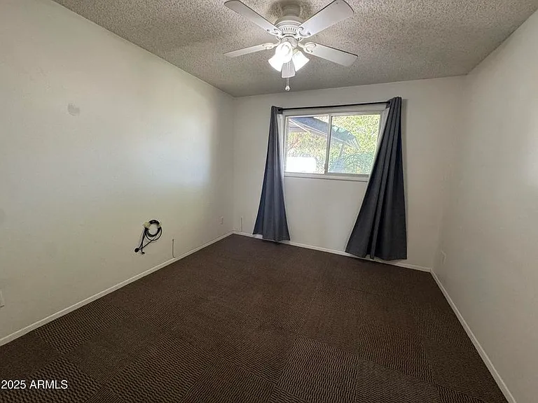 2520 S Terrace Rd — Photo 25