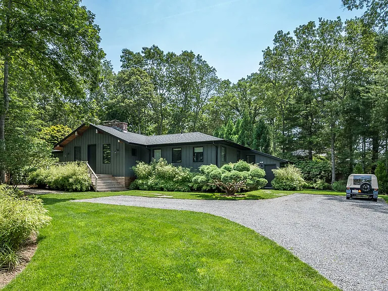 415 Old Stone Hwy — Photo 28