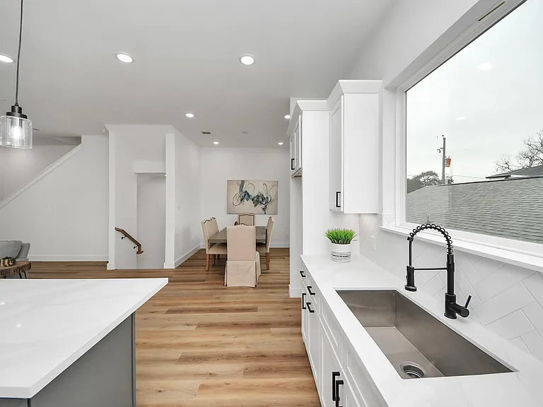 1216 English St — Photo 13