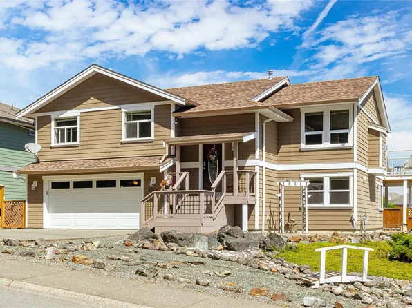 1719 Robert St, North Cowichan, BC V0R 1R0