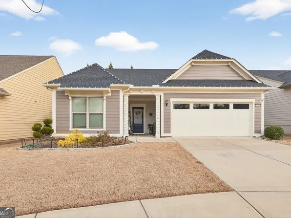 5713 Cypress Bluff Ln, Hoschton, GA 30548