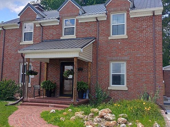 459 Lexington St