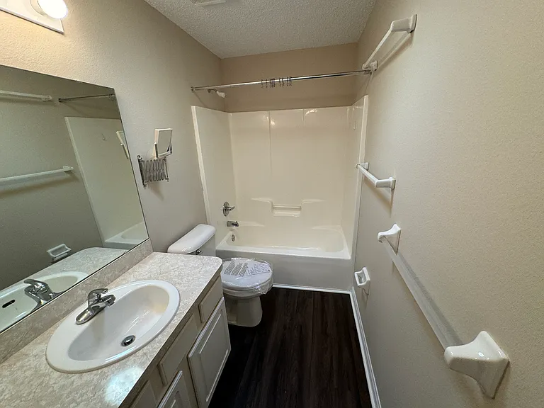 545 Golfview Ct — Photo 13