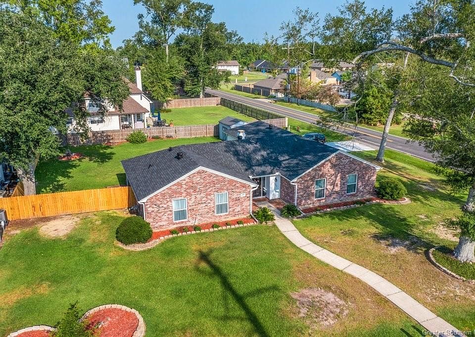 4900 W Saint Charles Ave, Lake Charles, LA 70605 Zillow