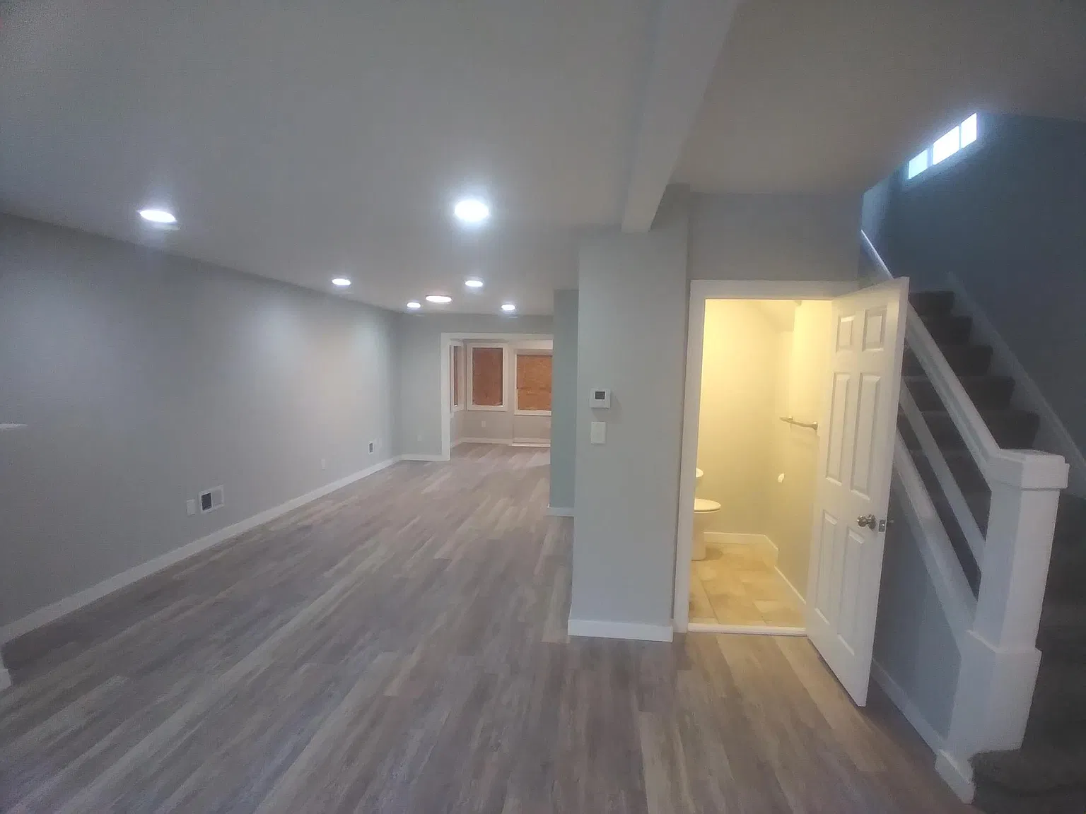 3 bed, 1.5 bath, 1428 sqft, $1,600 — Photo 2