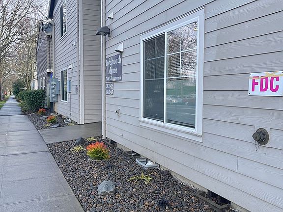 5th image of 7608 N Portsmouth Ave #2C