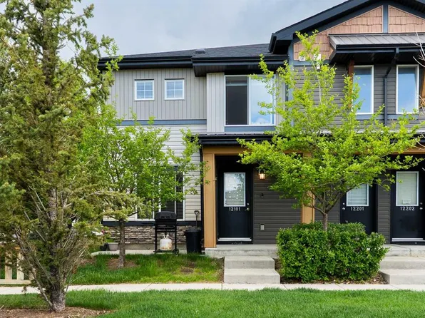 2781 NE Chinook Winds Dr SW #12101, Airdrie, AB T4B 3S5