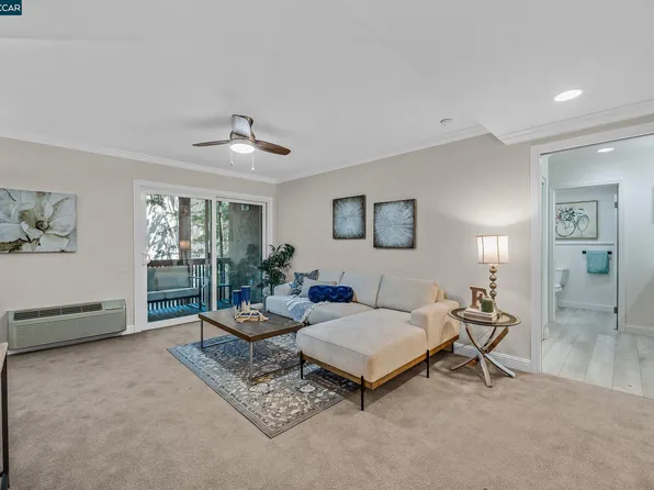 1236 Walker Ave APT 207, Walnut Creek, CA 94596