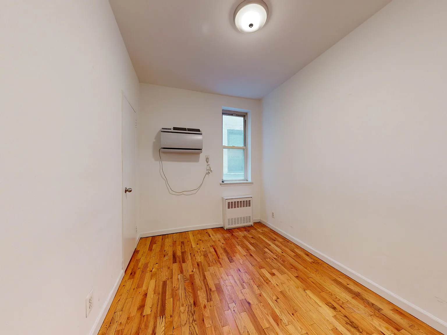 342 East 87th Street — Photo 3