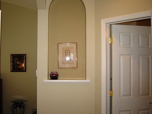 5th image of 11 Ashton Dr