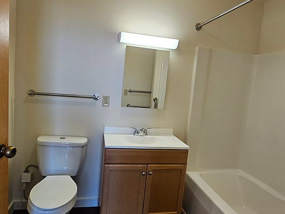 4th image of 26 Main St #306