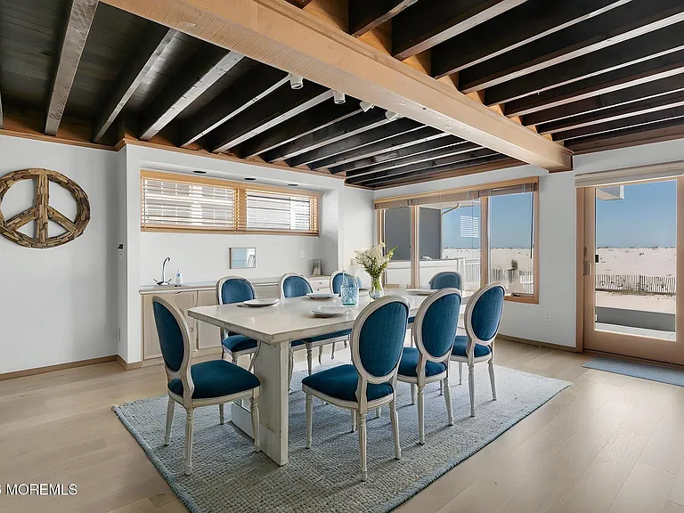 304 Oceanfront — Photo 19