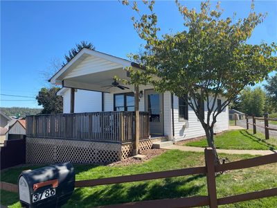 3786 W 5th Ave, Beaver Falls, PA, 15010