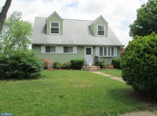 287 S Fellowship Rd, Maple Shade, NJ 08052