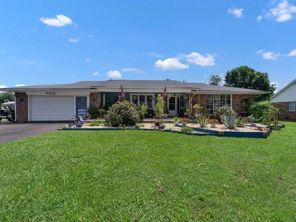 3302 Smallhouse Rd, Bowling Green, KY 42104
