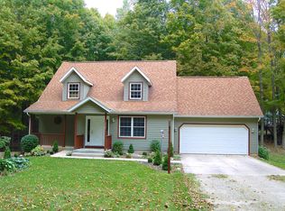 1707 Harrah Rd, Niles, MI 49120