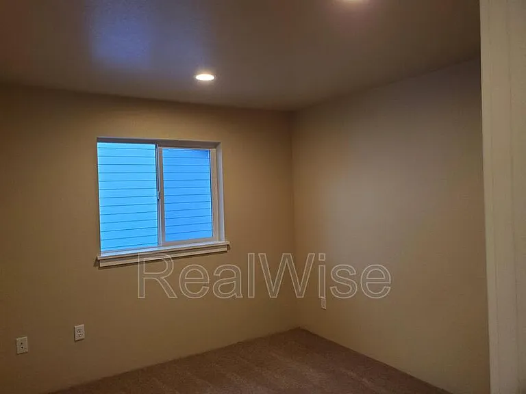 228 Cheryl Ln #11 — Photo 10