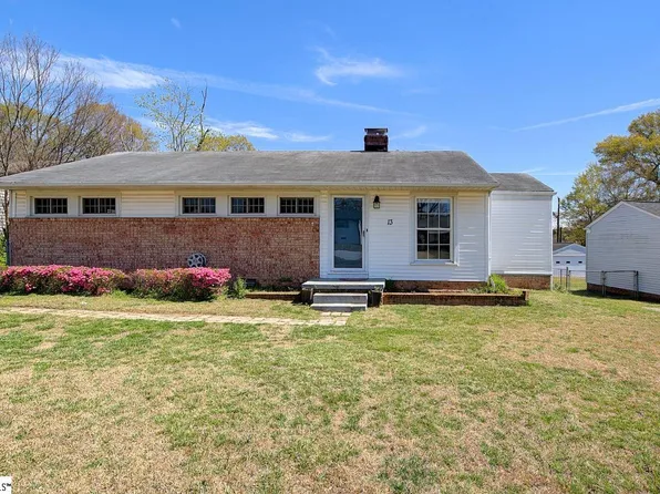 13 Farmington Rd, Greenville, SC 29605