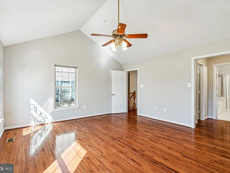 2442 Rippling Brook Rd — Photo 19