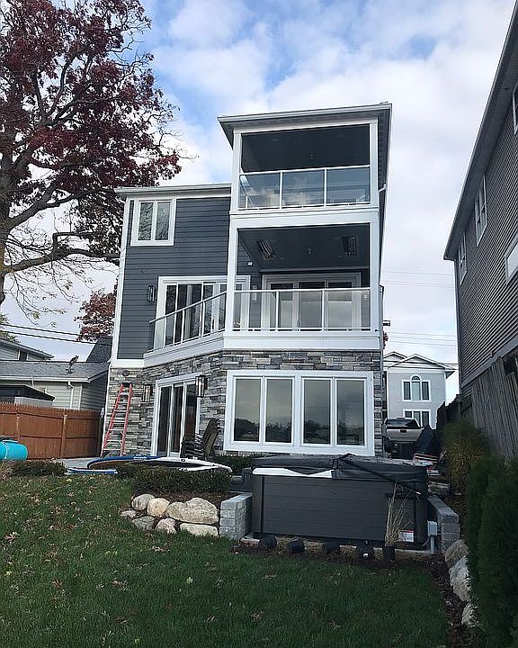 1st image of 220 Bellevue Ave