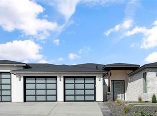 2490 Falconcrest Loop, Richland, WA 99352