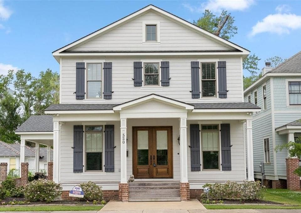 1st image of 520 Hodges St