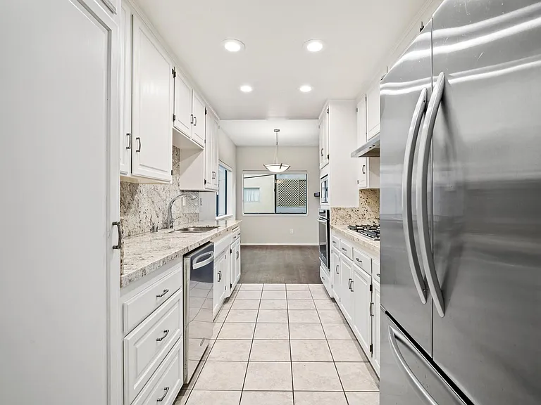 1415 Camden Ave #206 — Photo 17