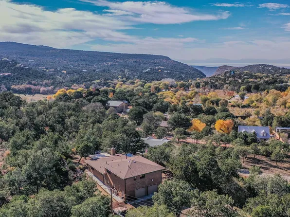 6 Red Mountain Dr, High Rolls Mountain Park, NM 88325