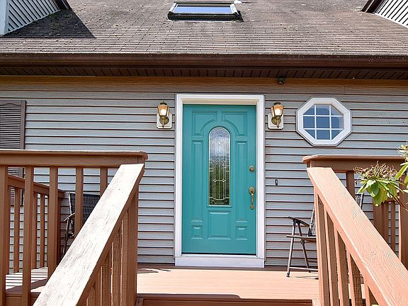 3rd image of 68 Garfield Rd