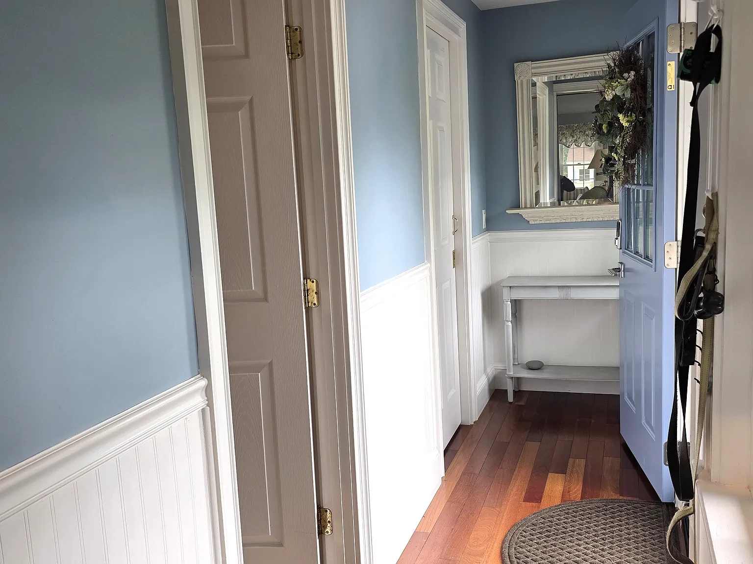 3 bed, 1677 sqft, $3,300 — Photo 2