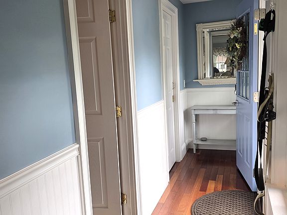 2nd image of 22 Audreys Ln