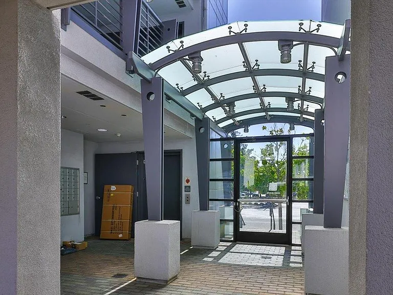 10745 N De Anza Blvd #115 — Photo 48